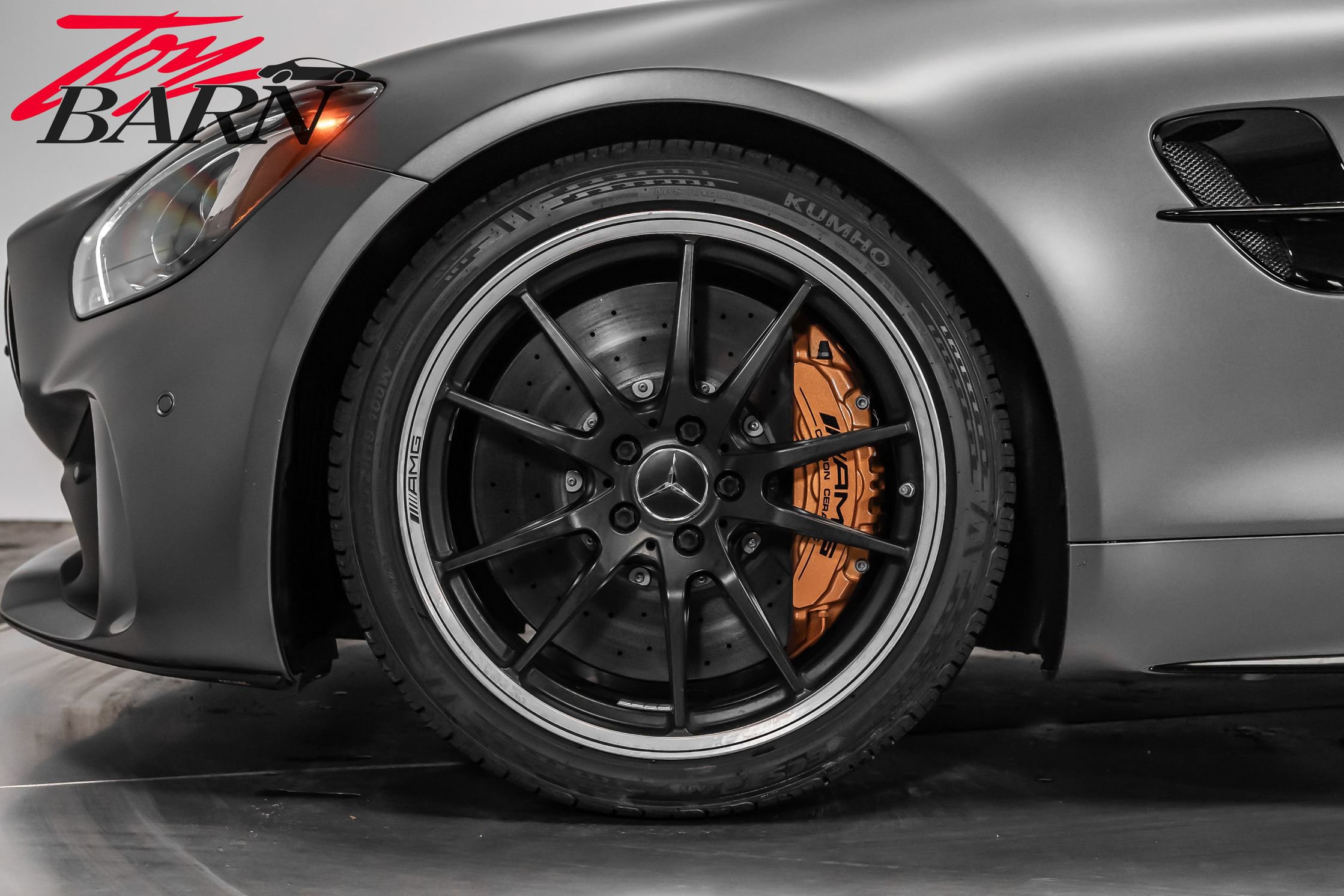 Used 2018 Mercedes-Benz AMG GT R image 19