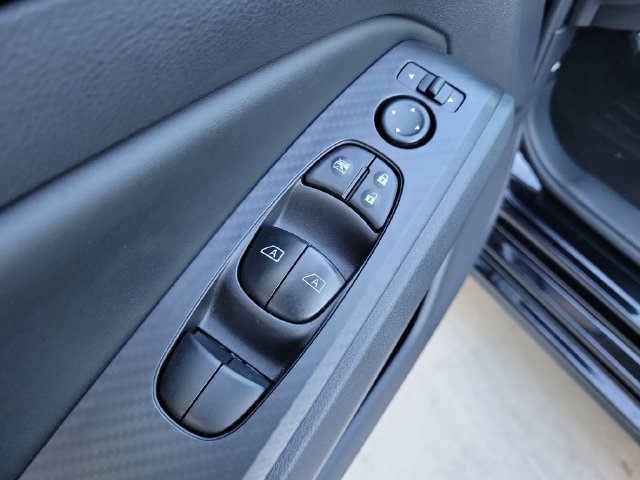 Used 2026 Nissan Altima 2.5 SV FWD image 15
