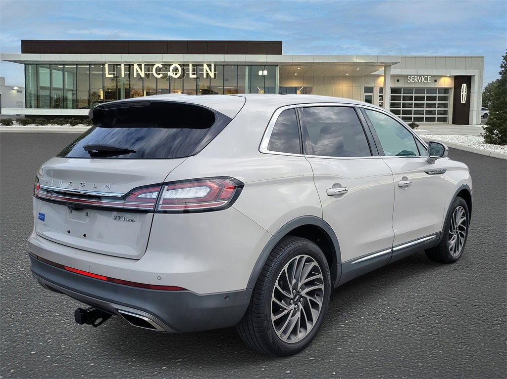 Used 2019 Lincoln Nautilus Reserve image 4