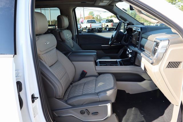 Used 2026 Ford F350 Platinum w/ Platinum Plus Package AWD/4WD image 42