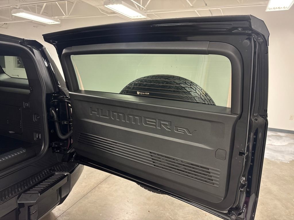 New 2026 GMC Hummer EV SUV image 19