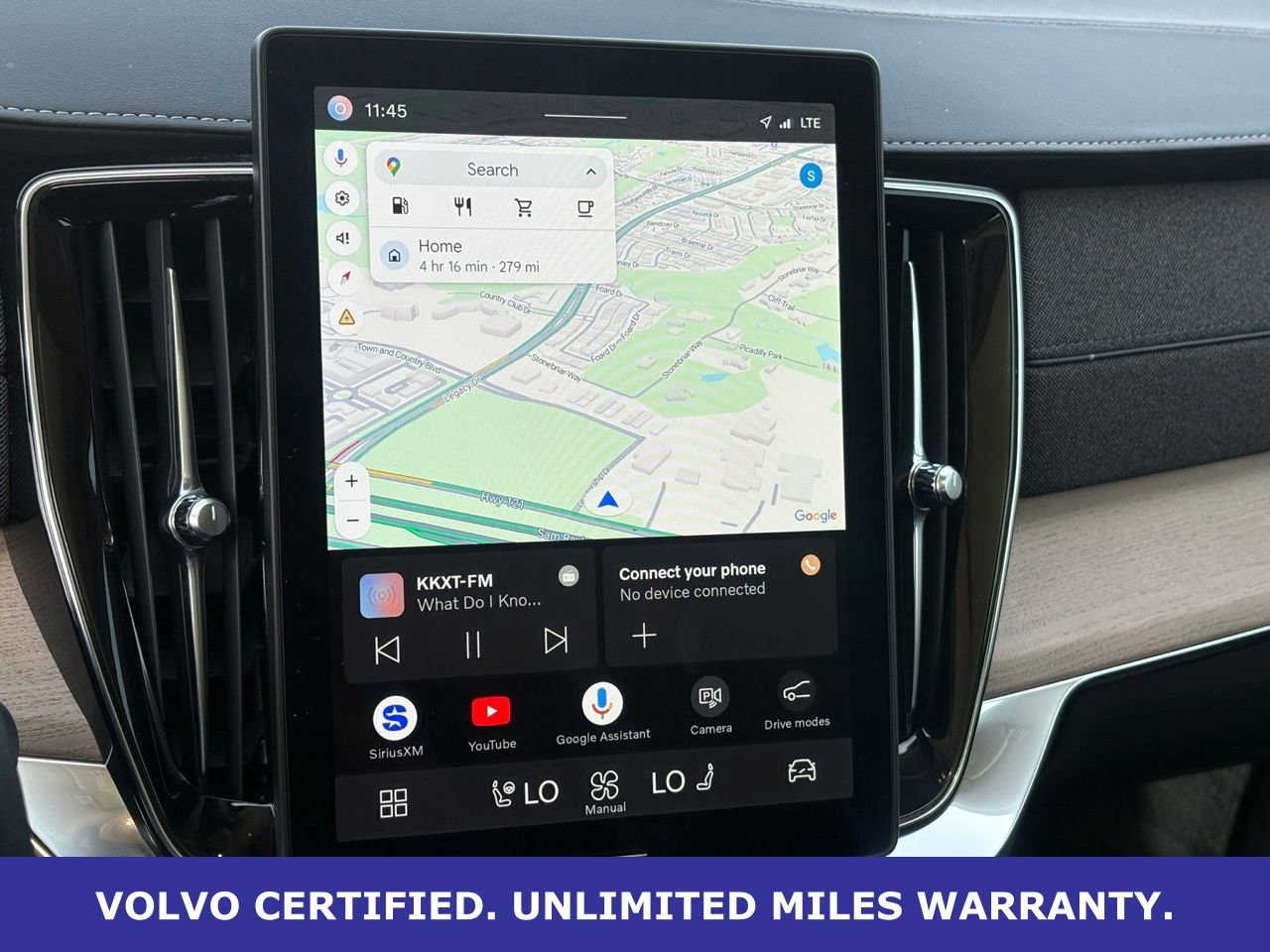 Certified 2025 Volvo XC90 B6 Plus image 25