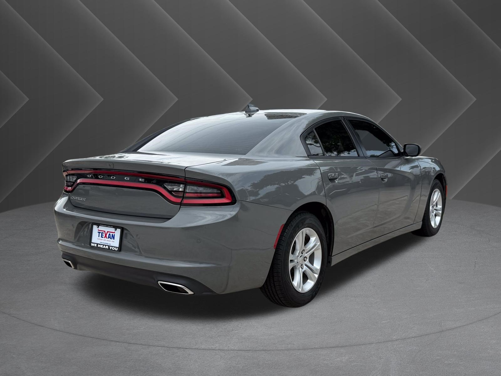 Used 2023 Dodge Charger SXT RWD image 5
