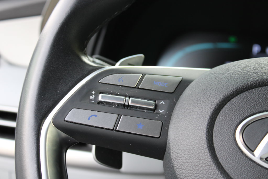 Used 2025 Hyundai Palisade SEL FWD image 15