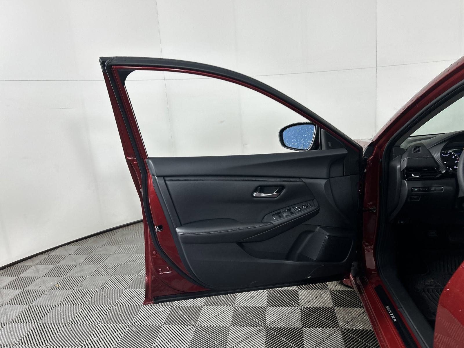 New 2025 Nissan Sentra SV w/ All-Weather Package FWD image 27
