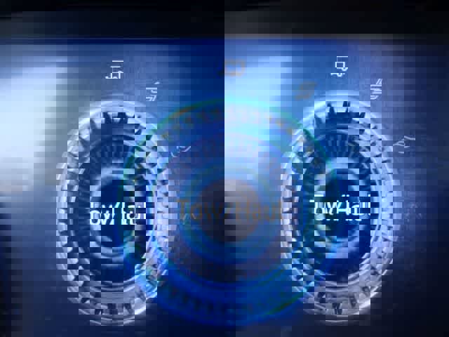 Used 2023 Ford Explorer XLT w/ Equipment Group 202A image 41