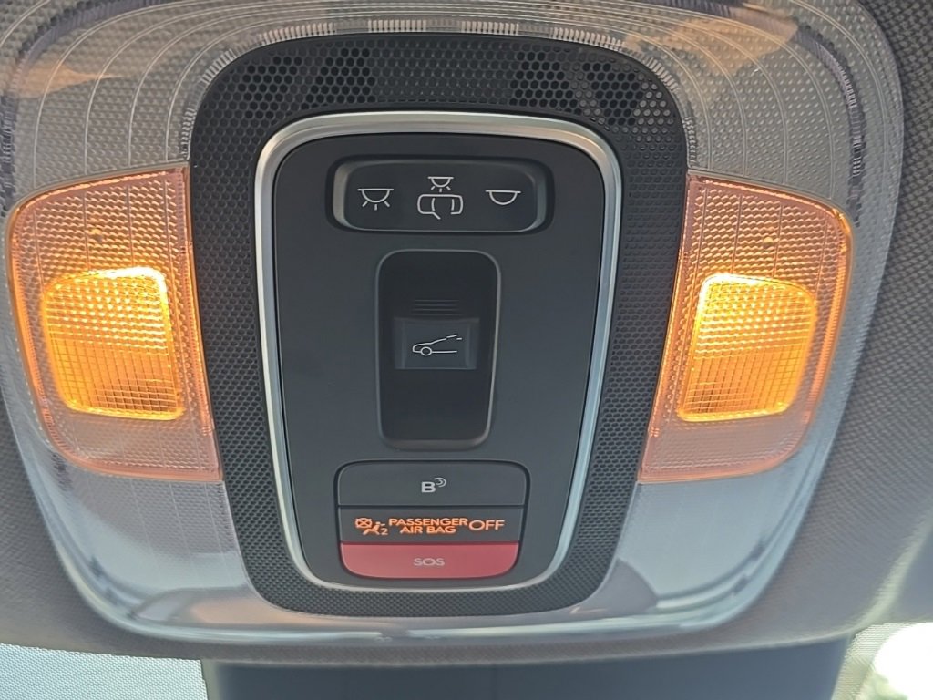 Used 2025 Hyundai Elantra SEL image 26