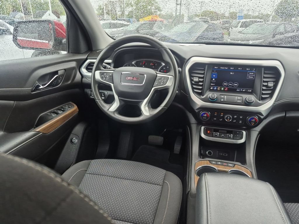 Certified 2023 GMC Acadia SLE w/ Driver Convenience Package AWD/4WD image 13