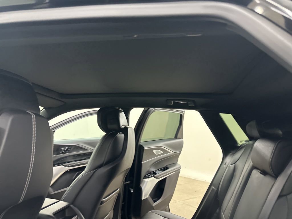 Certified 2025 Cadillac Lyriq Sport image 27