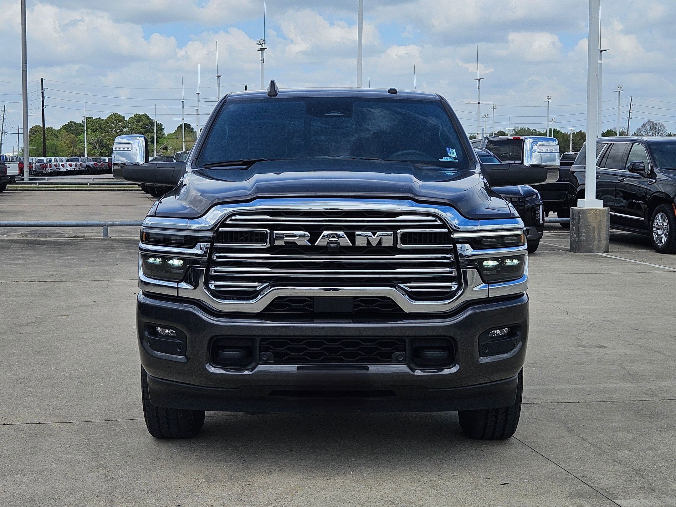 Used 2025 RAM 2500 Laramie image 10