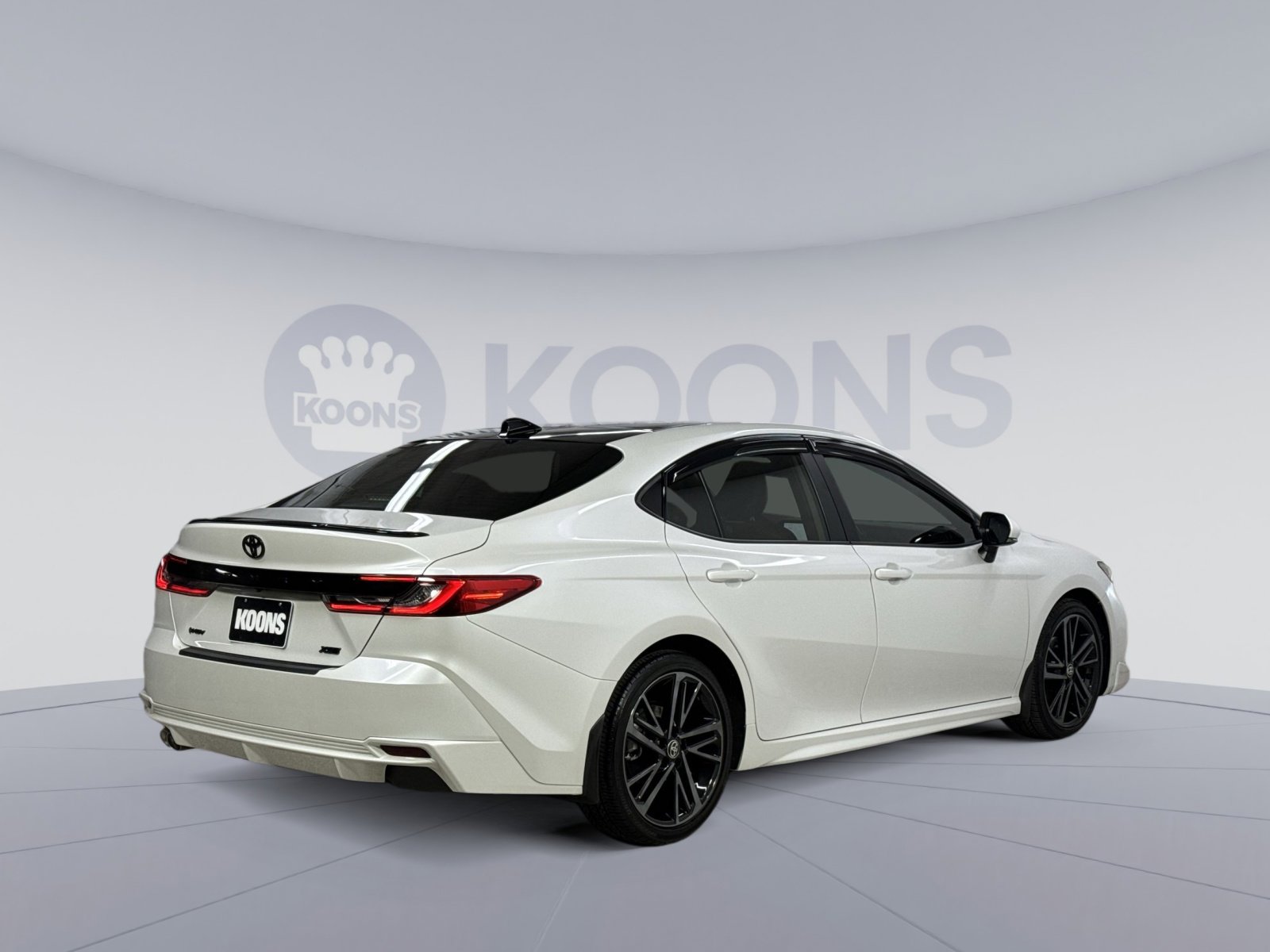 Used 2025 Toyota Camry XSE image 12