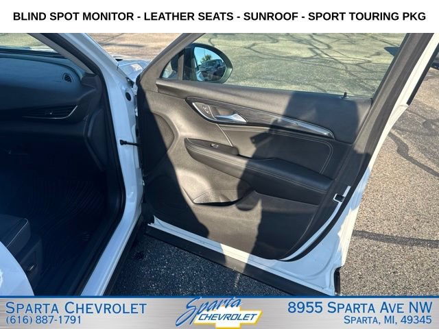Used 2021 Buick Envision Essence w/ Sport Touring Package AWD/4WD image 26