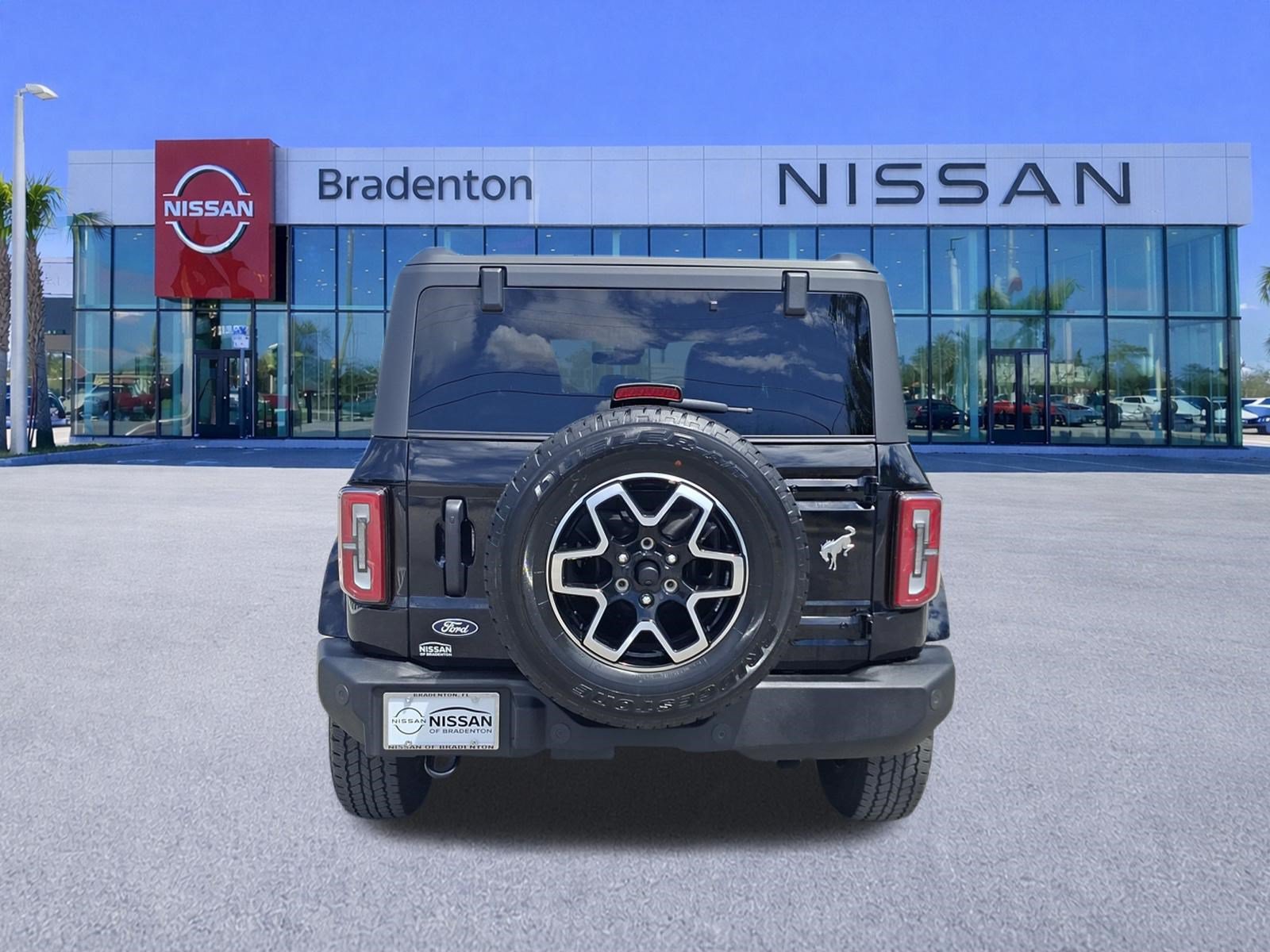 Used 2026 Ford Bronco Outer Banks AWD/4WD image 6