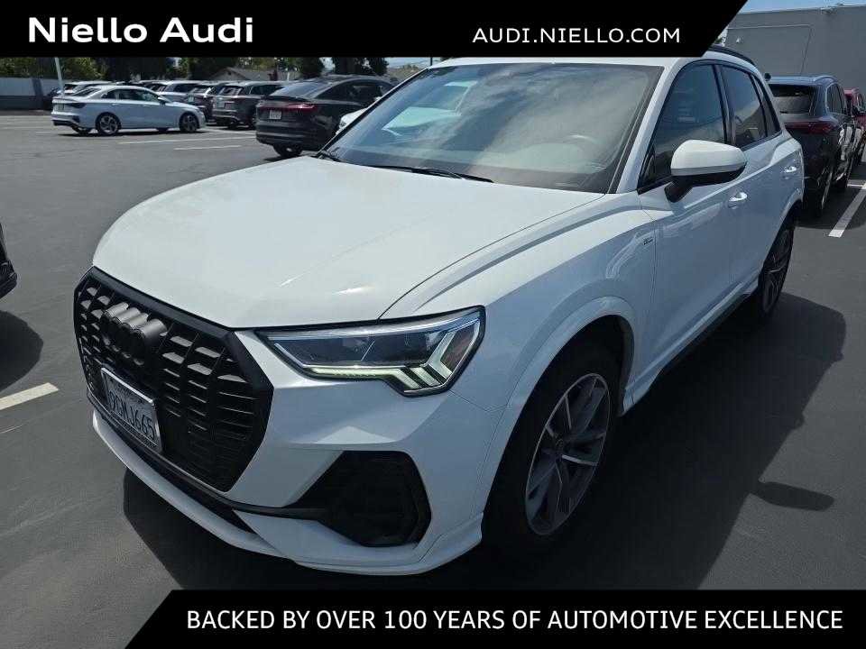 Used 2023 Audi Q3 2.0T Premium Plus w/ Premium Plus Package AWD/4WD image 1