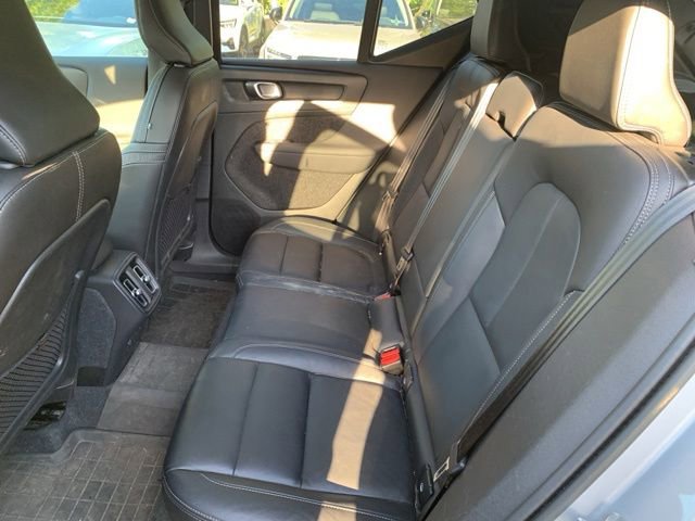 Used 2023 Volvo XC40 B5 Plus w/ Protection Package Premier AWD/4WD image 16
