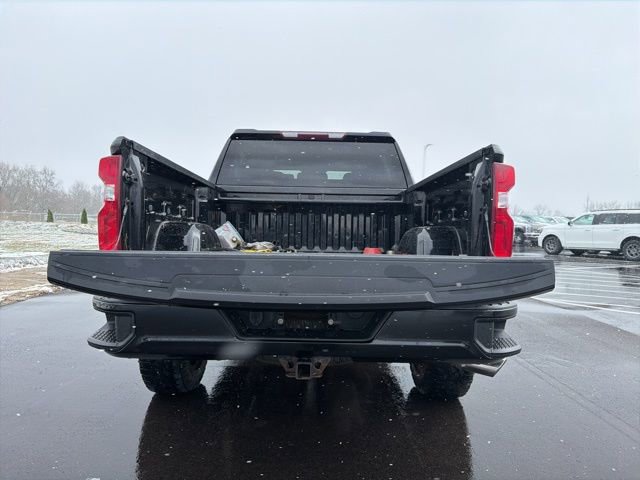 Used 2019 Chevrolet Silverado 1500 Custom Trail Boss w/ Custom Convenience Package image 11