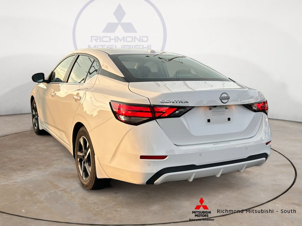 Used 2025 Nissan Sentra SV w/ All-Weather Package FWD image 5
