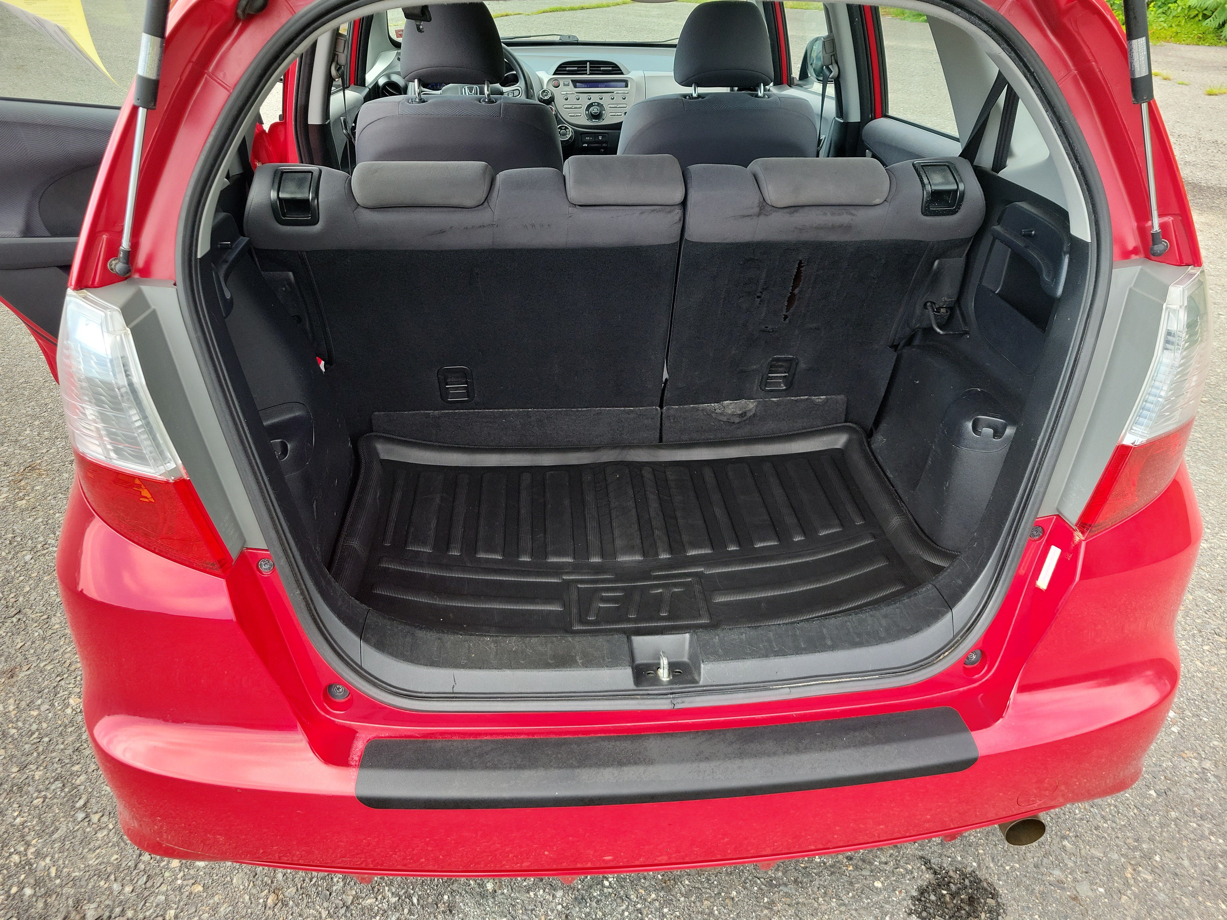 Used 2011 Honda Fit image 17