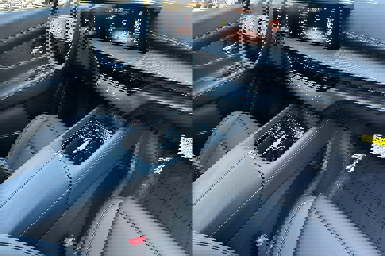 New 2025 Nissan Murano SV image 16