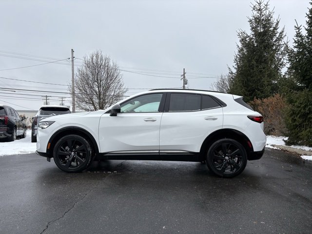 Used 2023 Buick Envision Essence w/ Technology Package I image 3