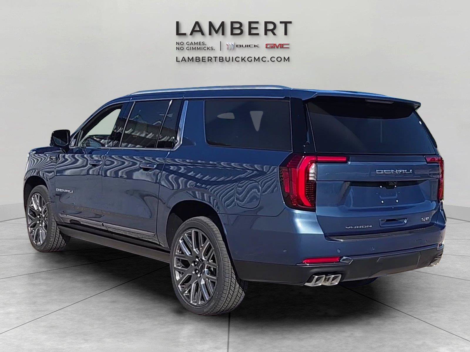 New 2027 GMC Yukon XL Denali Ultimate w/ LPO, Floor Liner Package AWD/4WD image 3