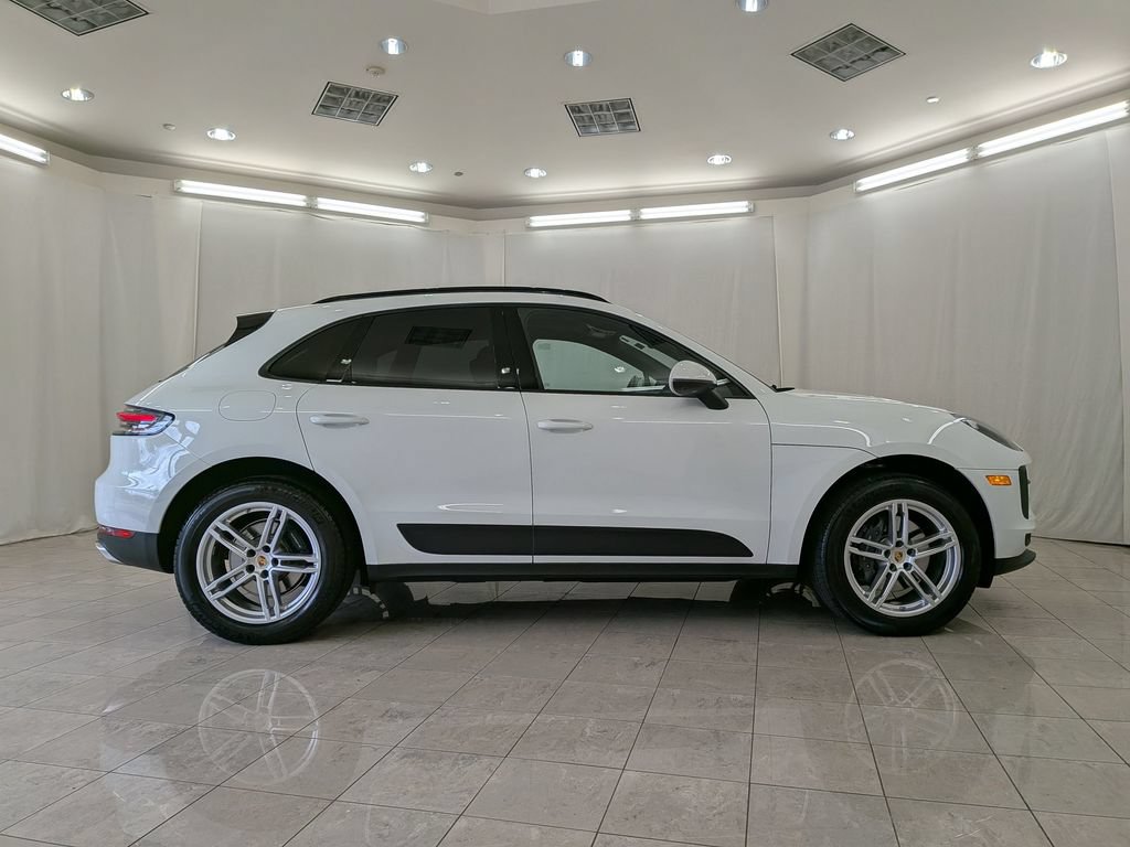 Used 2021 Porsche Macan AWD/4WD image 11