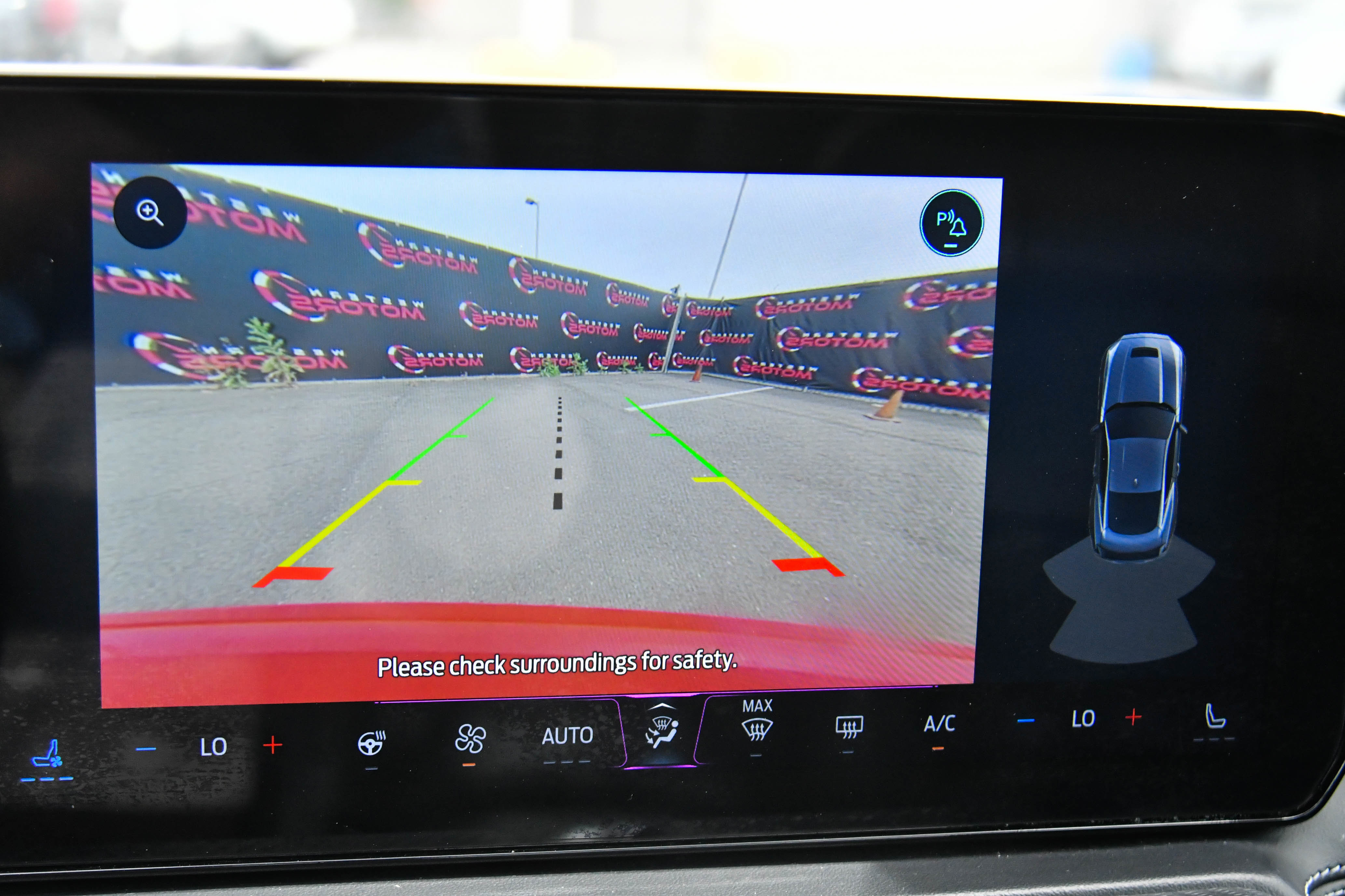 Used 2024 Ford Mustang Premium image 18