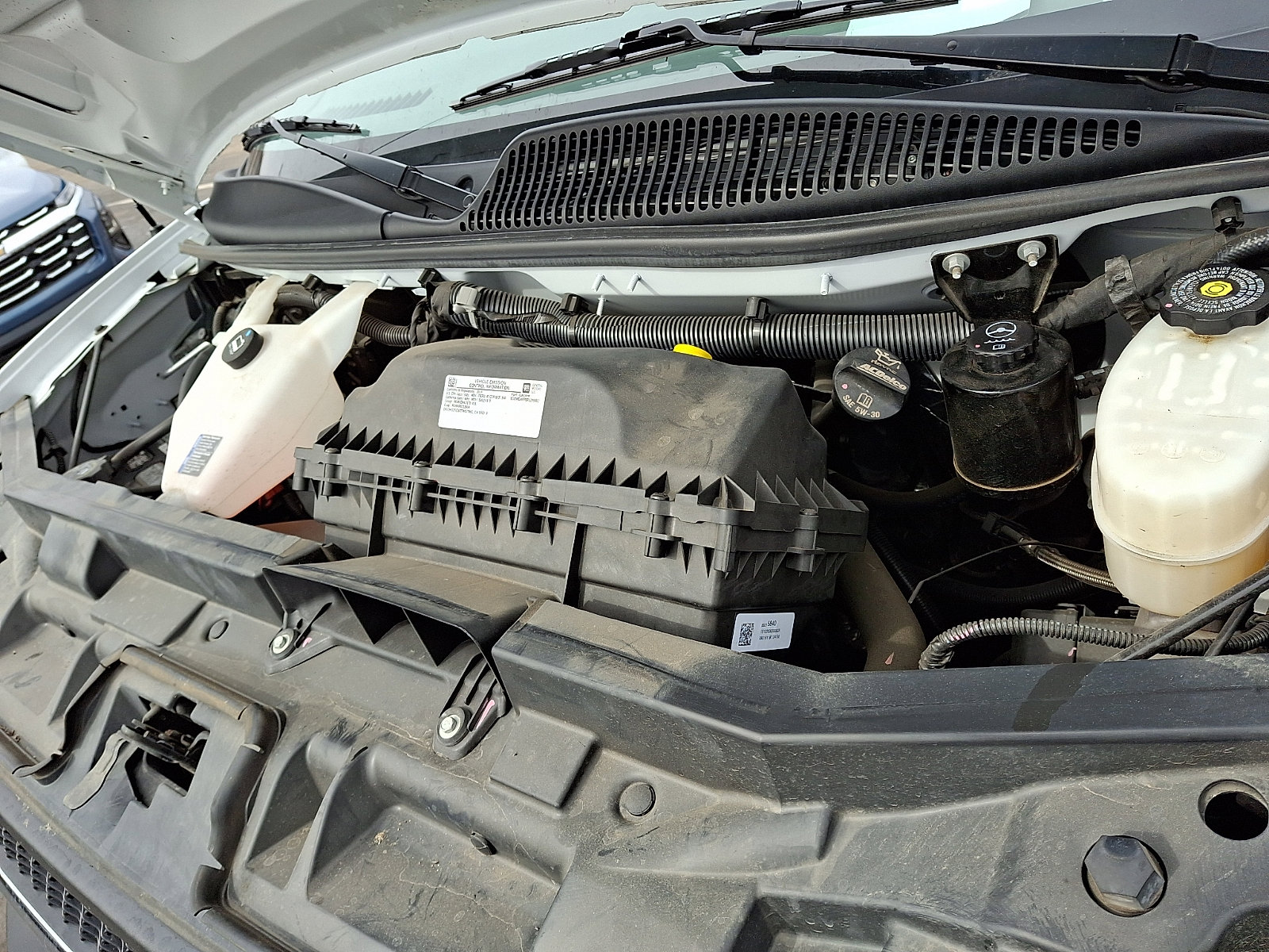 Certified 2024 Chevrolet Express 2500 w/ Driver Convenience Package image 28