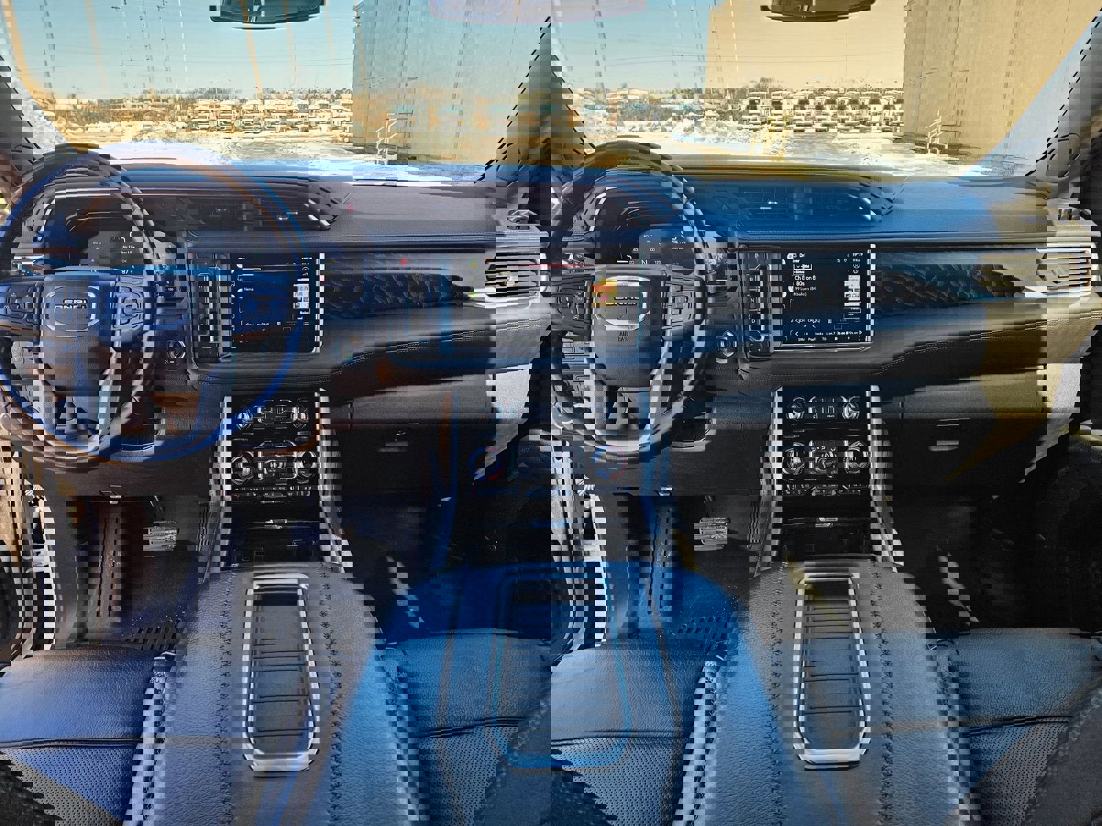 Used 2022 GMC Yukon XL Denali image 59