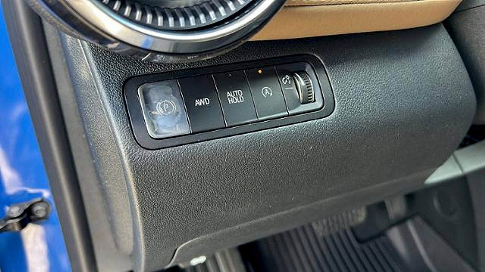 New 2026 Chevrolet Equinox ACTIV w/ Convenience Package III image 28