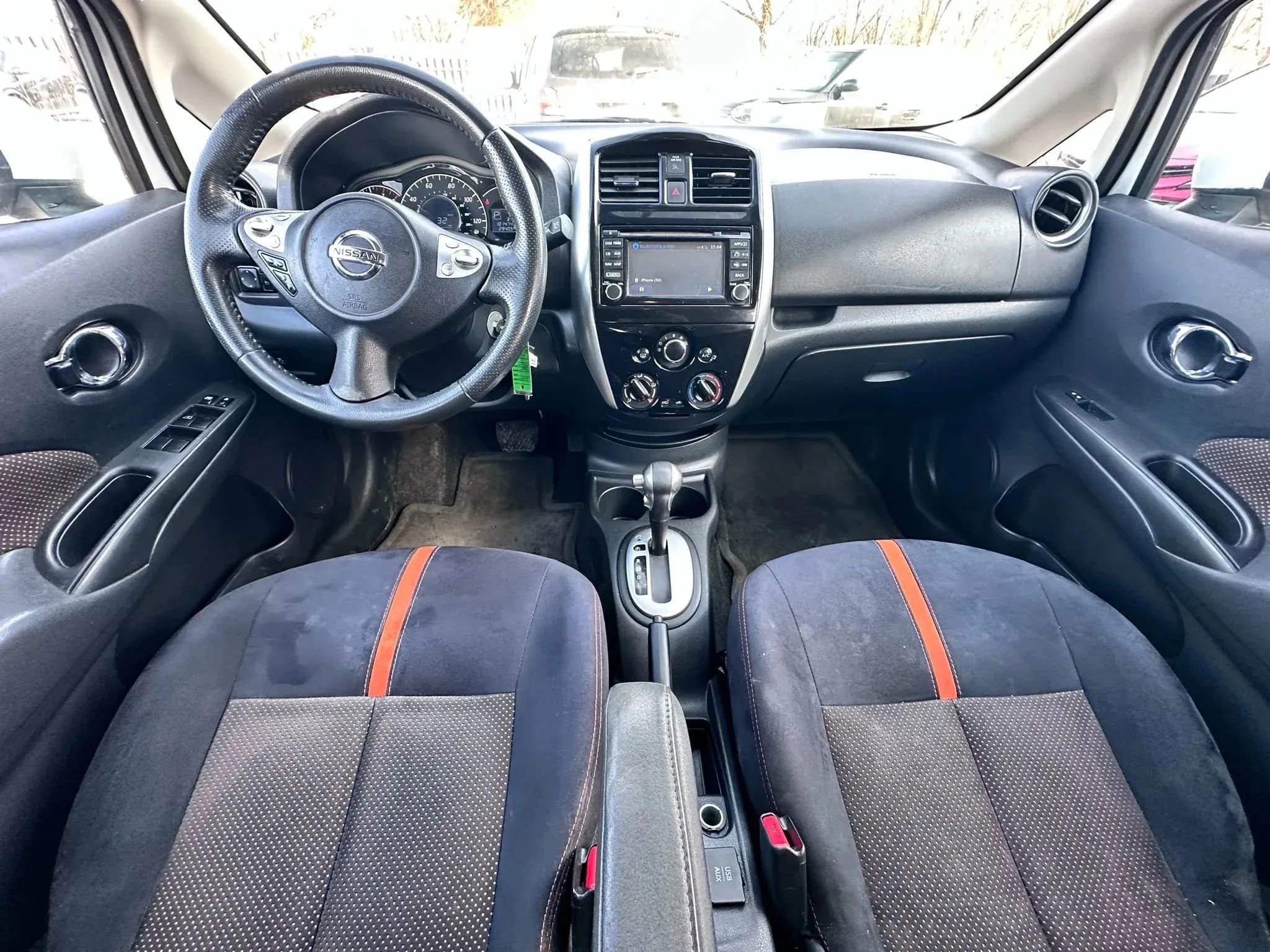 Used 2015 Nissan Versa Note SR w/ SR Tech Package image 14