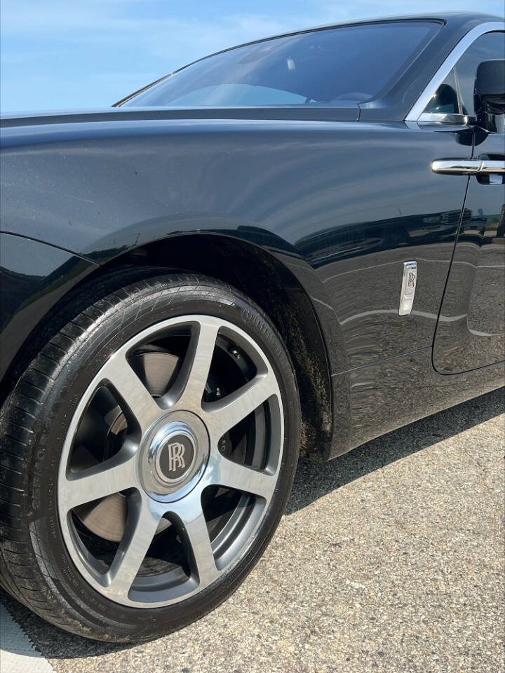 Used 2016 Rolls-Royce Wraith RWD image 4
