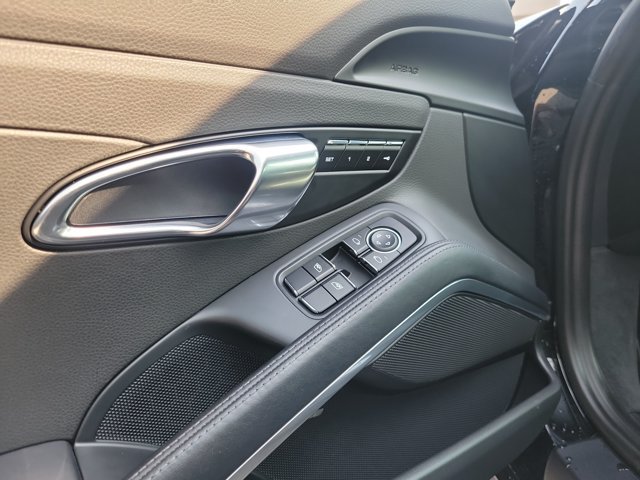 Certified 2017 Porsche 911 Carrera S RWD image 24
