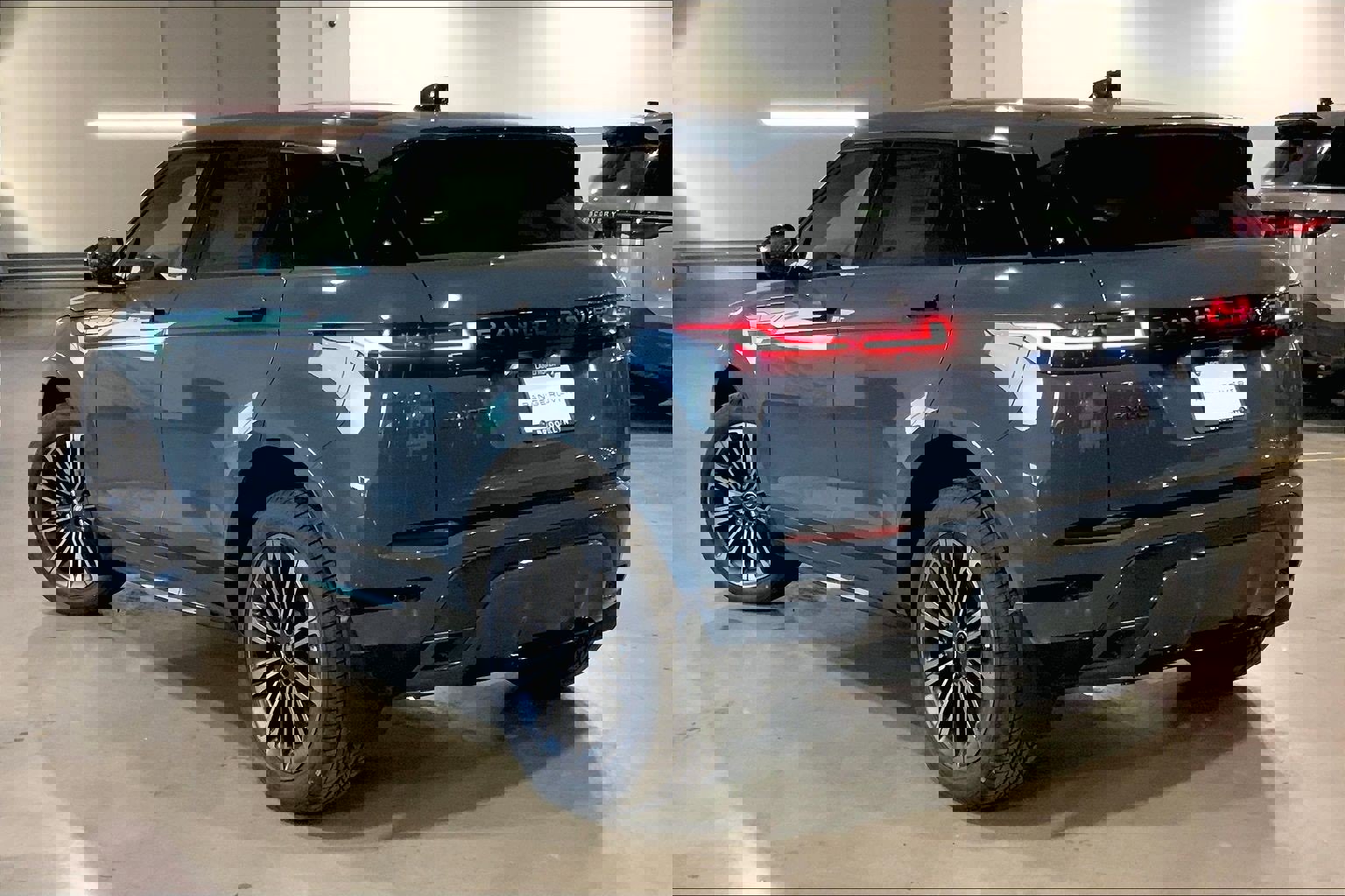 New 2026 Land Rover Range Rover Evoque Dynamic SE image 12