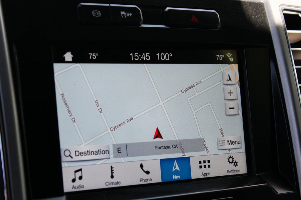 Used 2017 Ford F350 Lariat w/ Chrome Package image 28