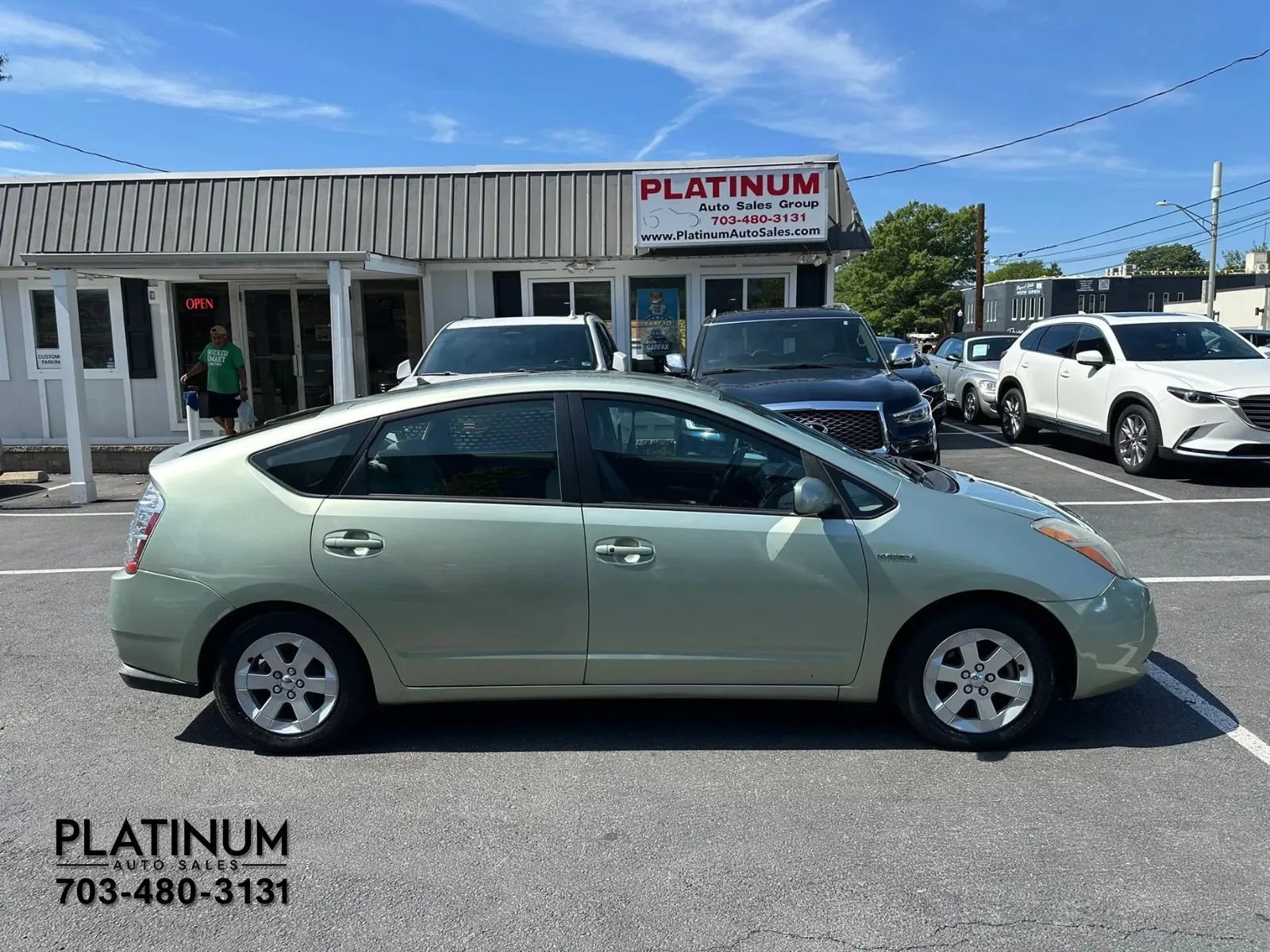 Used 2009 Toyota Prius FWD image 2