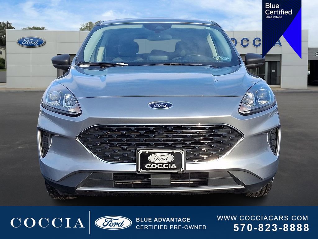 Certified 2022 Ford Escape SE w/ Cold Weather Package image 2