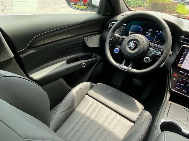 New 2025 Maserati Grecale GT image 42