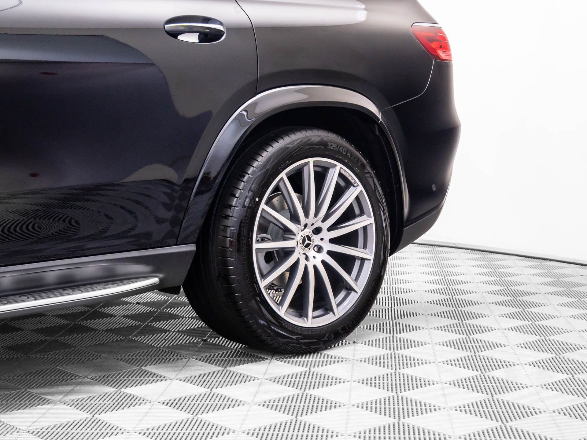 New 2026 Mercedes-Benz GLS 580 4MATIC image 37