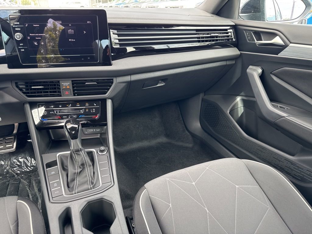 New 2025 Volkswagen Jetta Sport image 12