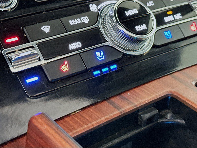 Used 2024 Lincoln Navigator Reserve AWD/4WD image 22