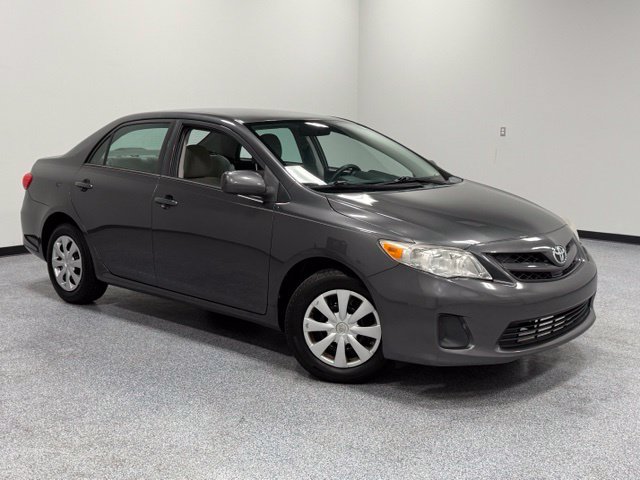 Used 2013 Toyota Corolla L FWD image 1