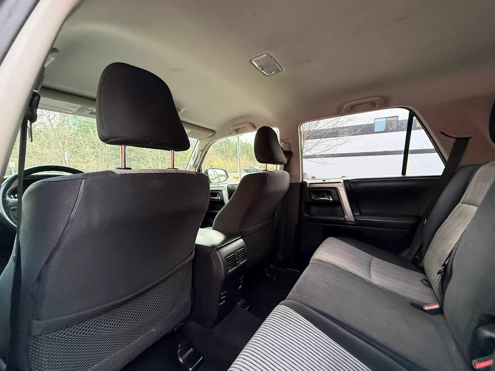 Used 2015 Toyota 4Runner SR5 RWD image 17