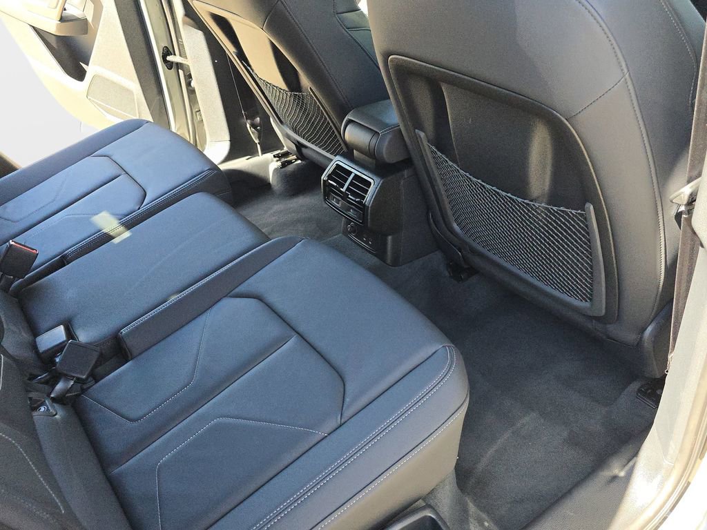 Certified 2025 Audi Q3 2.0T Premium w/ Convenience Package image 11