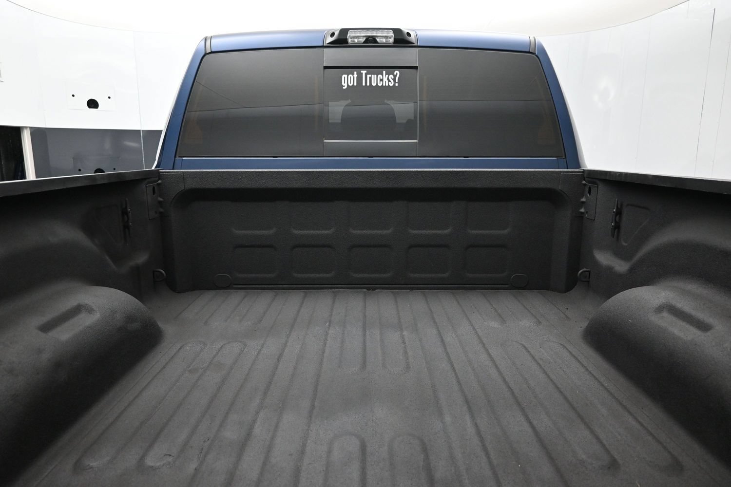 Used 2020 RAM 2500 Laramie AWD/4WD image 7