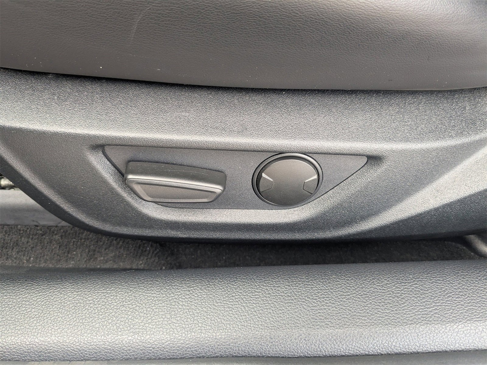 Used 2020 Ford Mustang GT Premium w/ GT Performance Package image 15