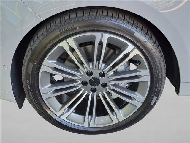 New 2027 Land Rover Range Rover Sport Dynamic SE AWD/4WD image 9