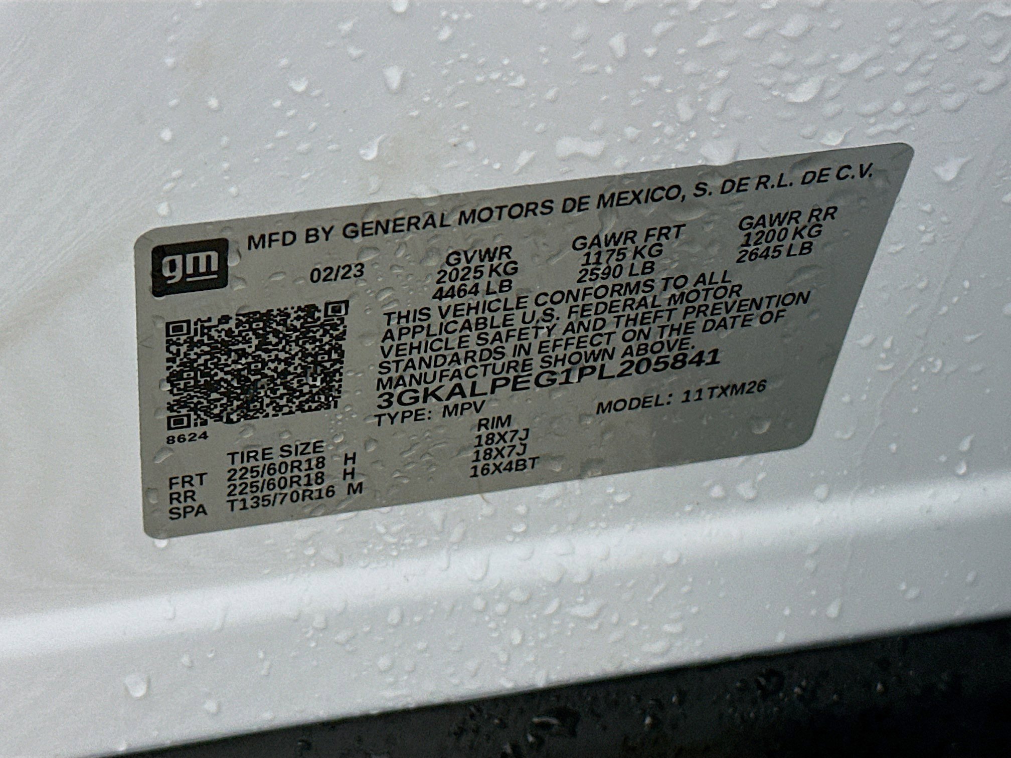 Used 2023 GMC Terrain SLT image 12