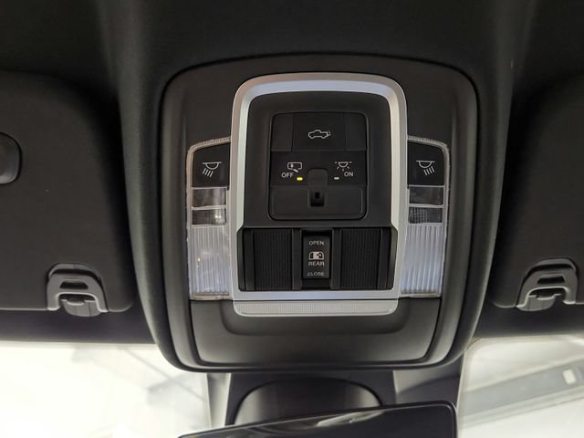 Used 2021 RAM 1500 Laramie w/ Sport Appearance Package AWD/4WD image 37