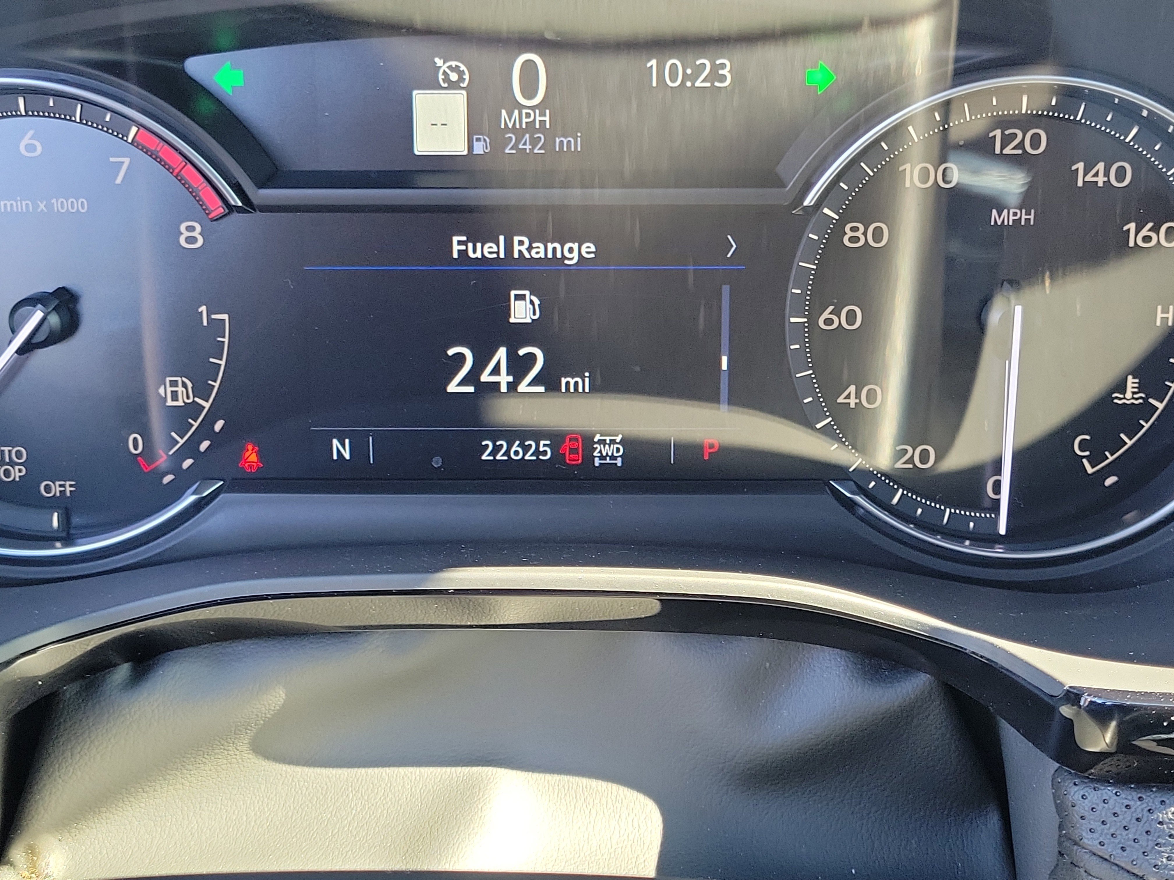 Used 2025 Cadillac XT5 Premium Luxury AWD/4WD image 25